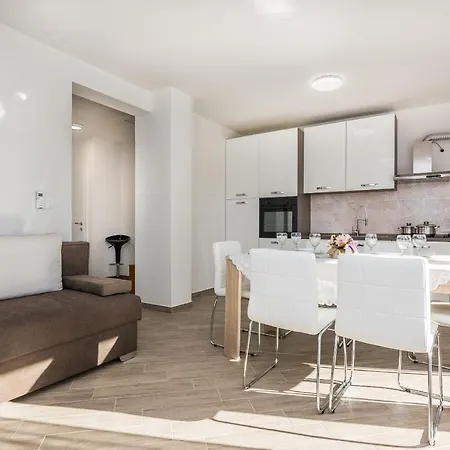 Holiday Bakija Apartment