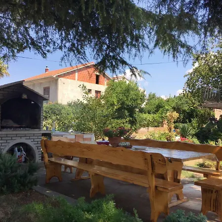 Holiday Bakija Apartment Pakostane